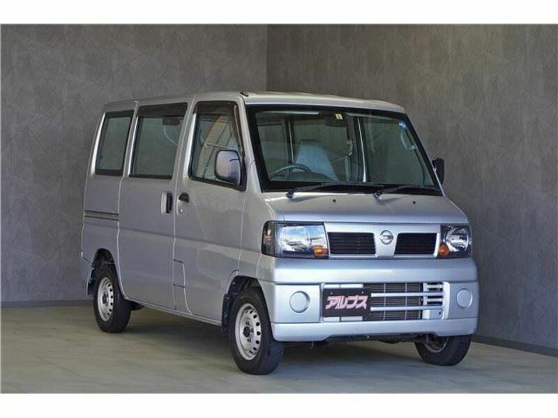 NISSAN　CLIPPER VAN