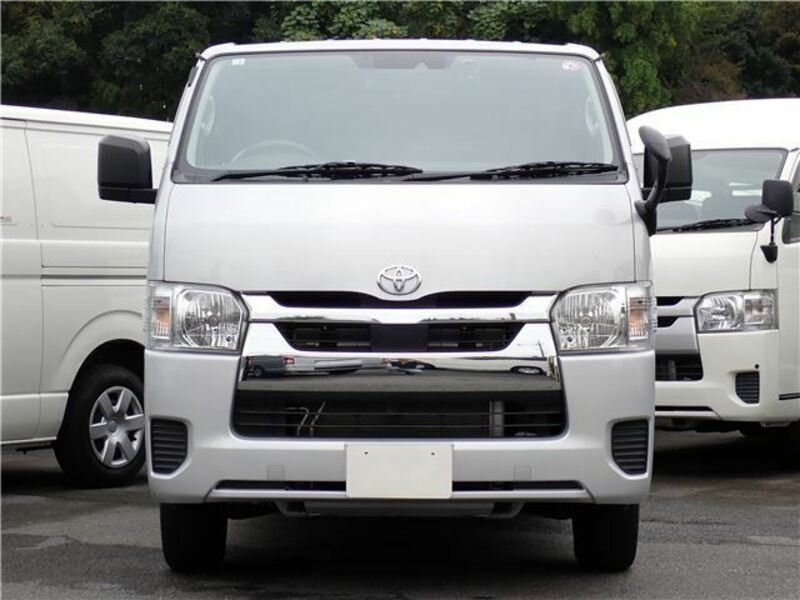 HIACE VAN-35