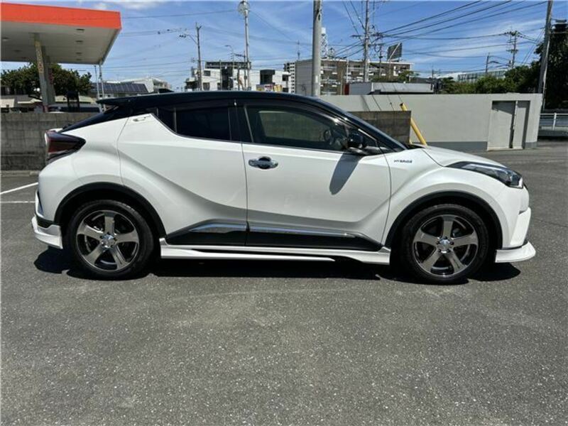 C-HR-42