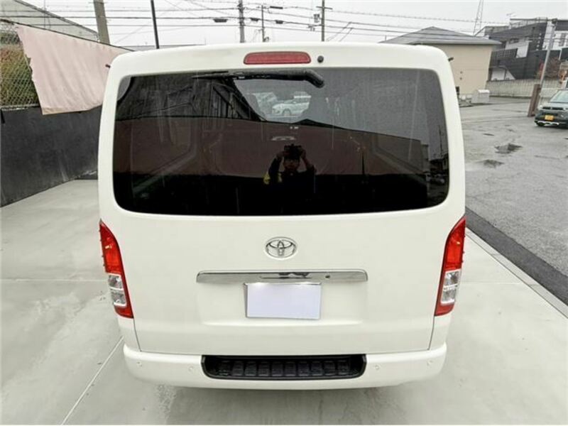 HIACE VAN-18