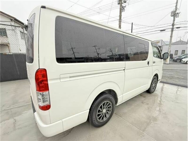 HIACE VAN-22