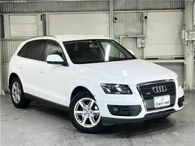 AUDI　Q5