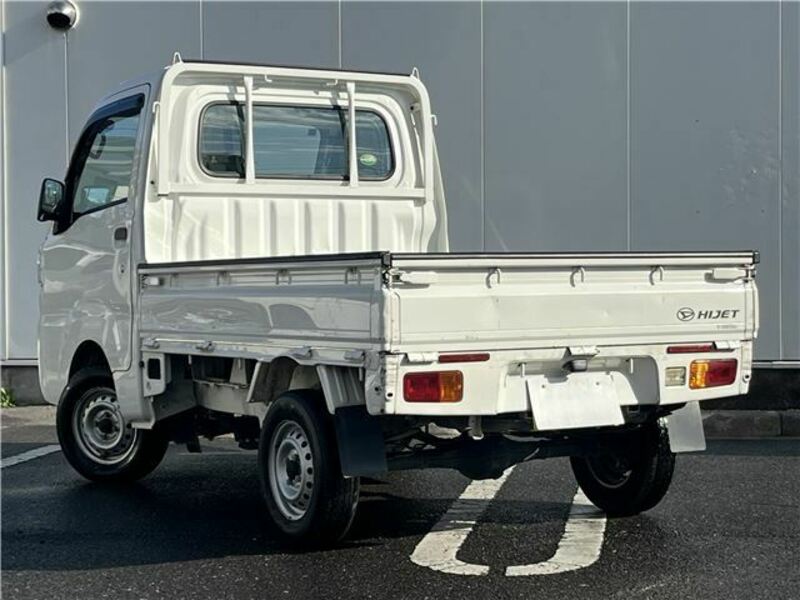 HIJET TRUCK-1