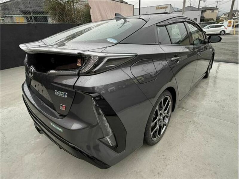 PRIUS PHV-14