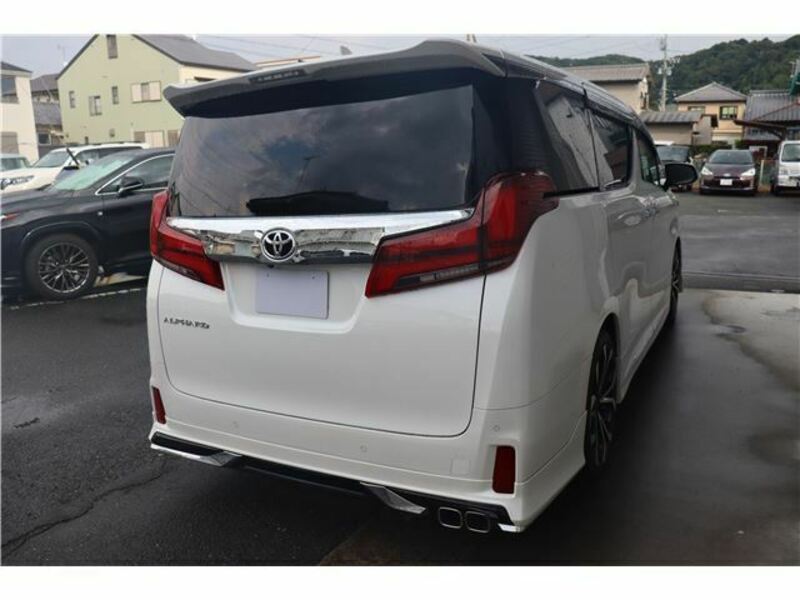 ALPHARD-1