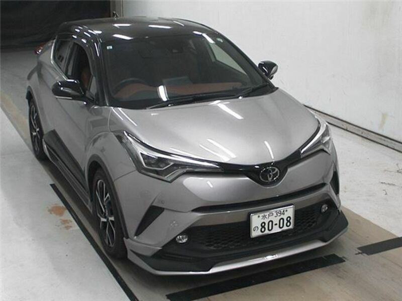 TOYOTA　C-HR