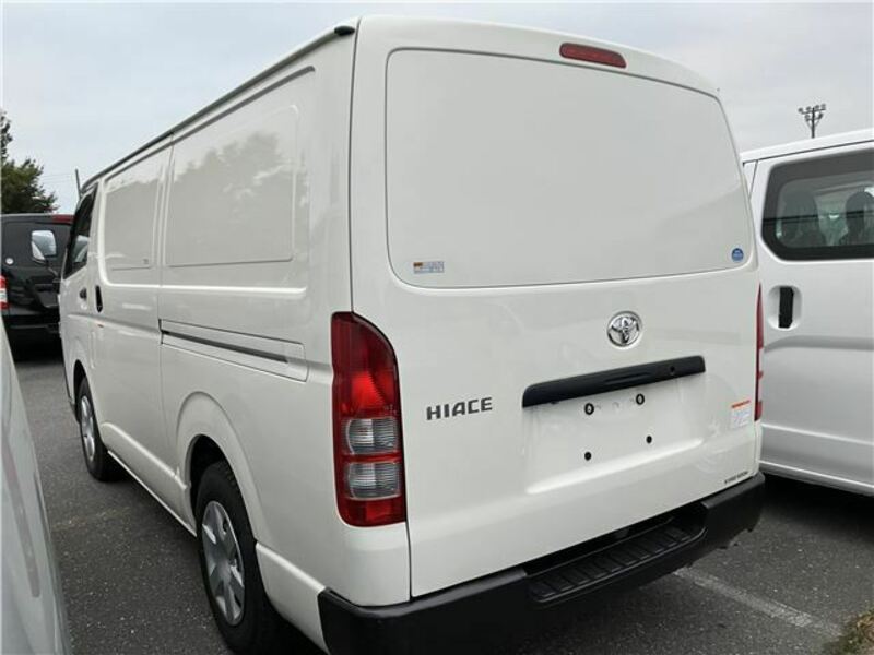 HIACE VAN-1