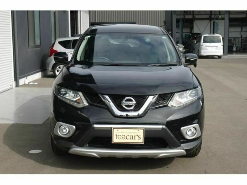 X-TRAIL-1