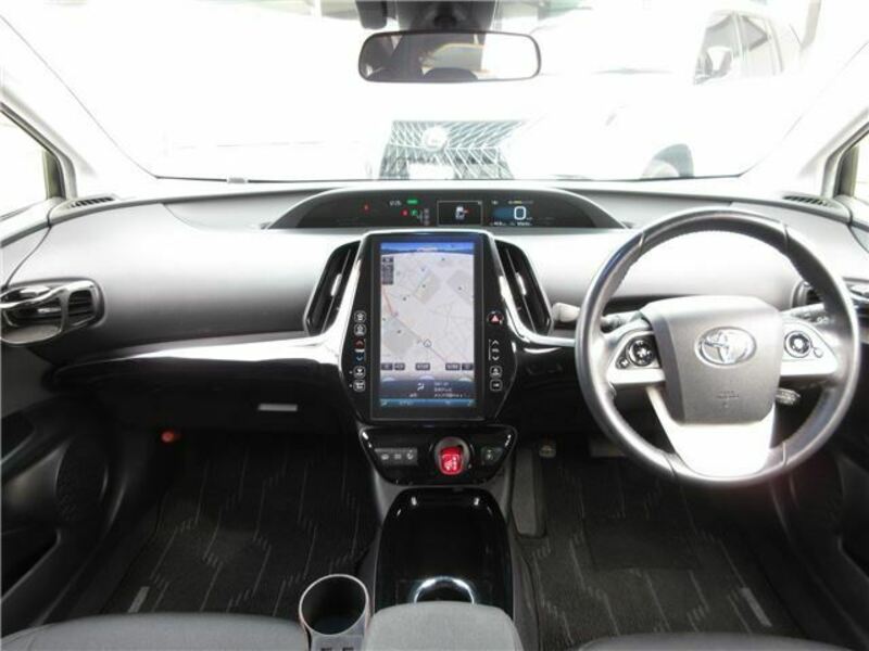 PRIUS PHV-12