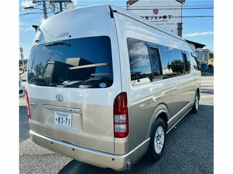 HIACE VAN-3