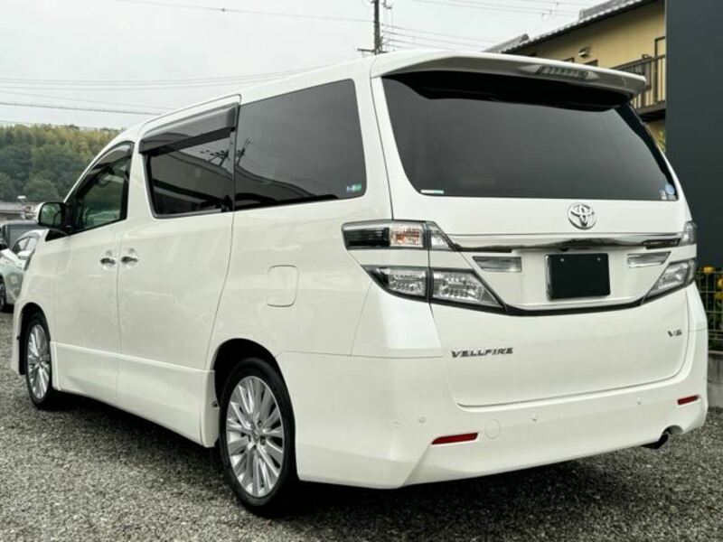 VELLFIRE-46