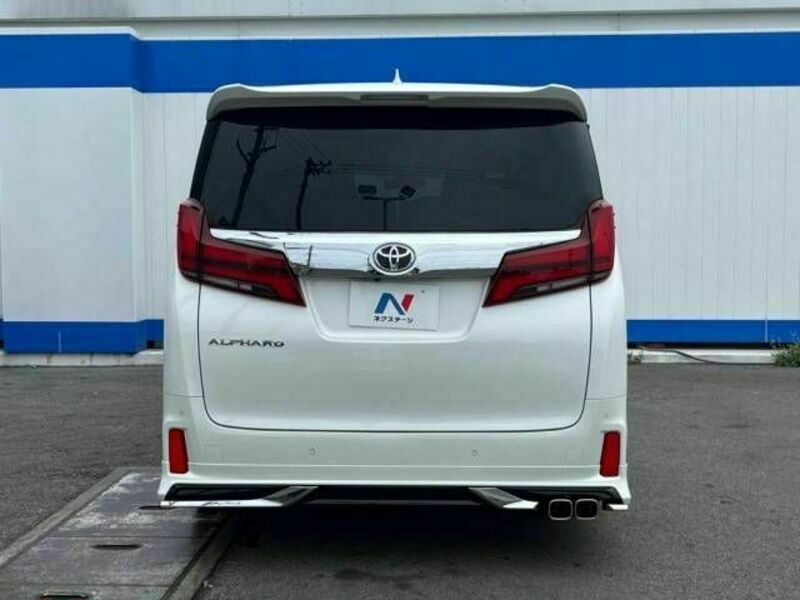 ALPHARD-17