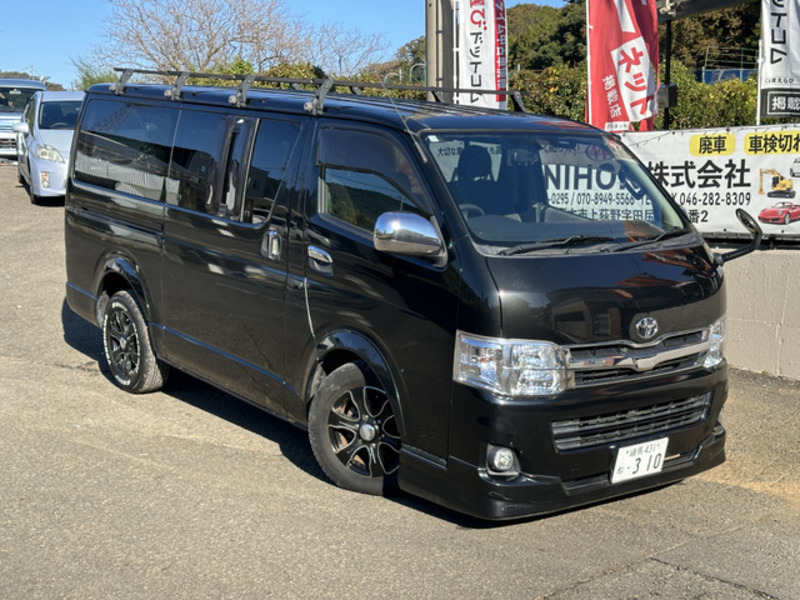 HIACE VAN