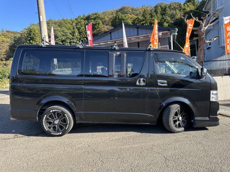 HIACE VAN-18