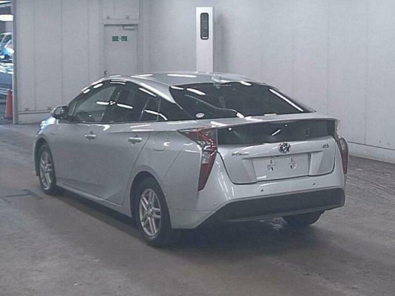 PRIUS-1