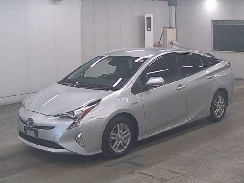 PRIUS-3