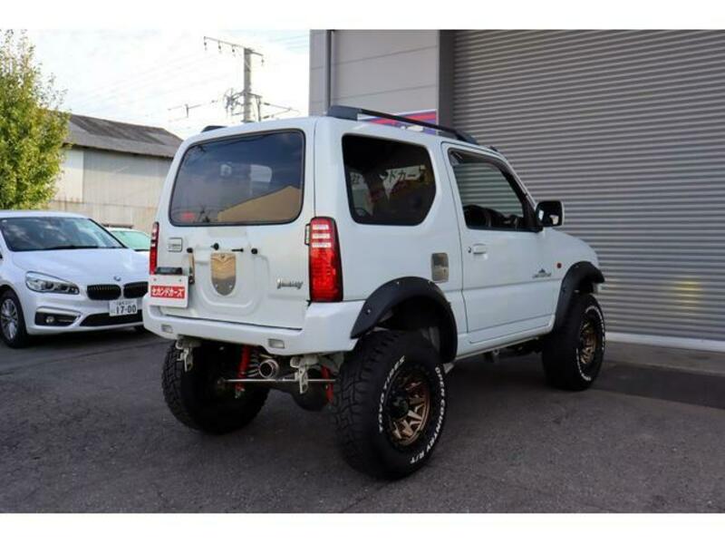 JIMNY-11