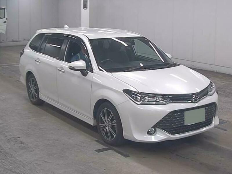 TOYOTA　COROLLA FIELDER