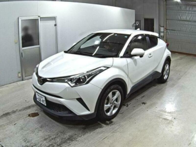 TOYOTA　C-HR