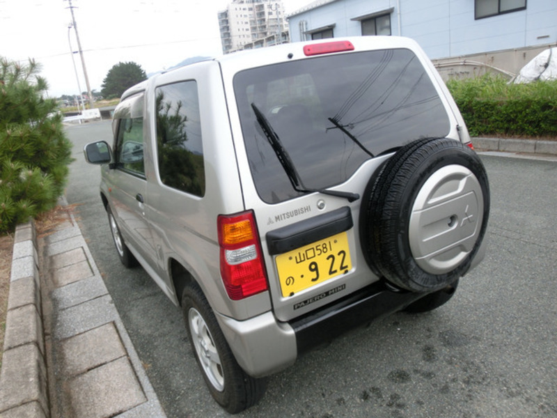 PAJERO MINI-12