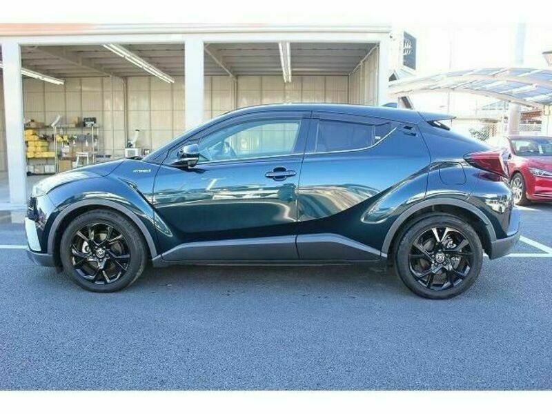 C-HR-10