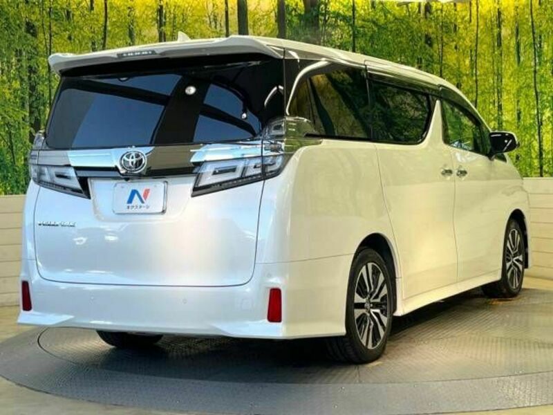 VELLFIRE-16