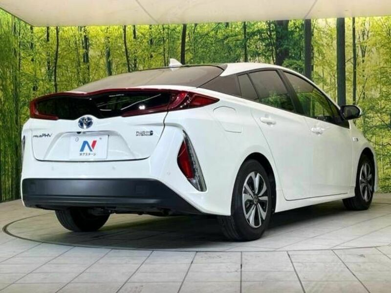 PRIUS PHV-17