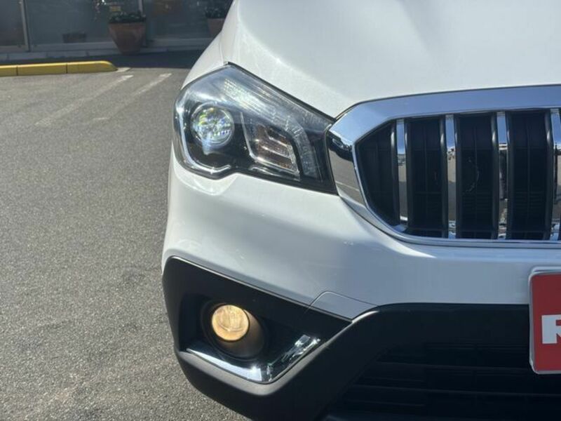 SX4 S-CROSS-4