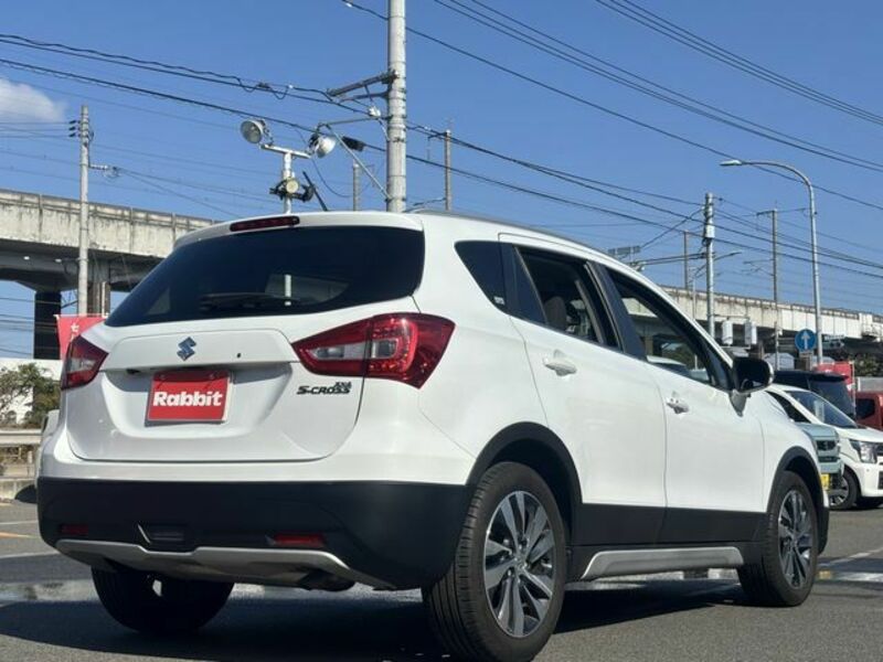 SX4 S-CROSS-9