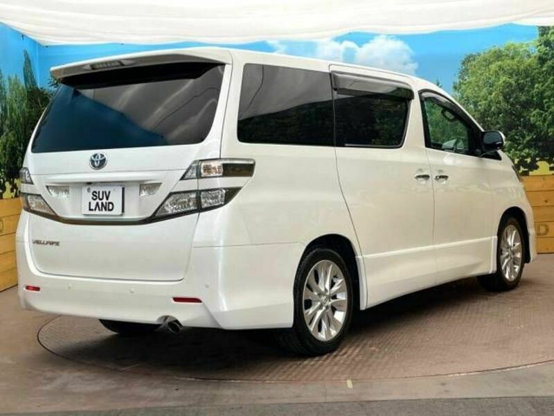 VELLFIRE-16