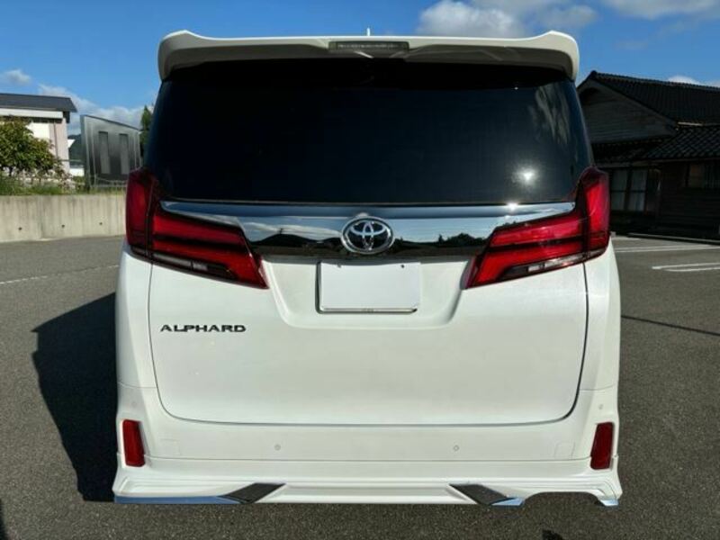 ALPHARD-4