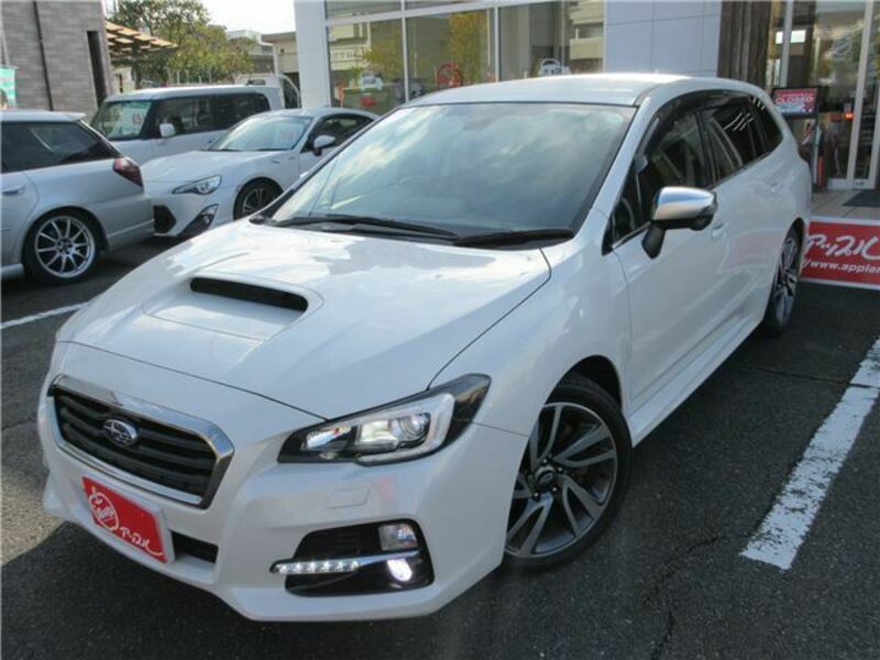 SUBARU　LEVORG