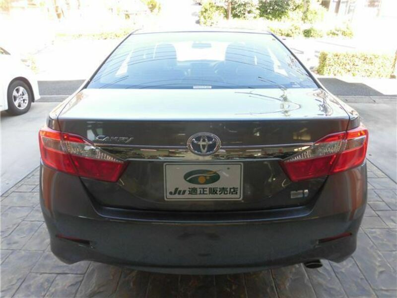 CAMRY-2