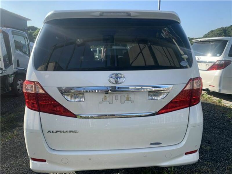 ALPHARD-1