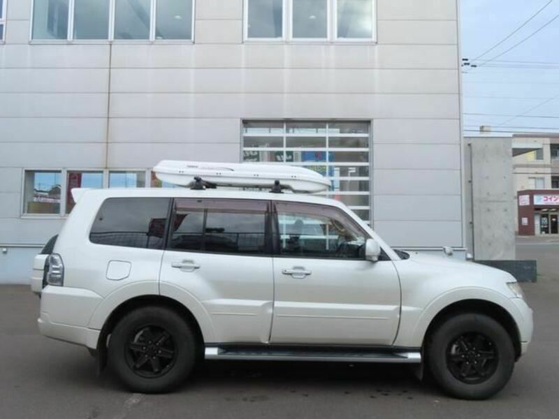 PAJERO-4