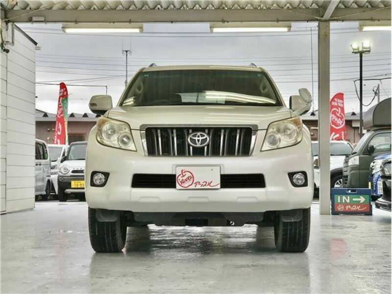 LAND CRUISER PRADO-1