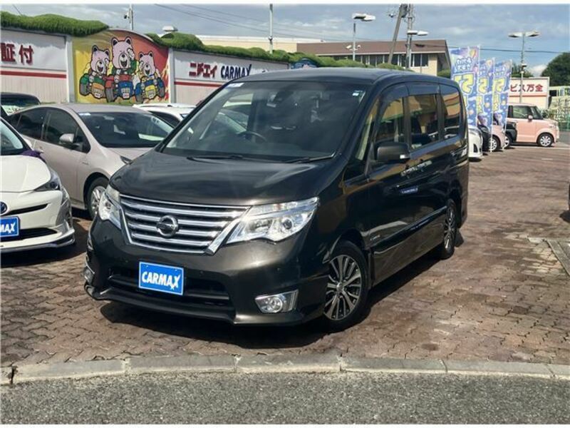 NISSAN　SERENA