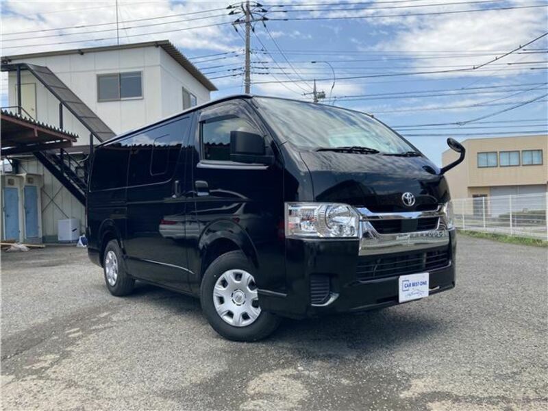 HIACE-9