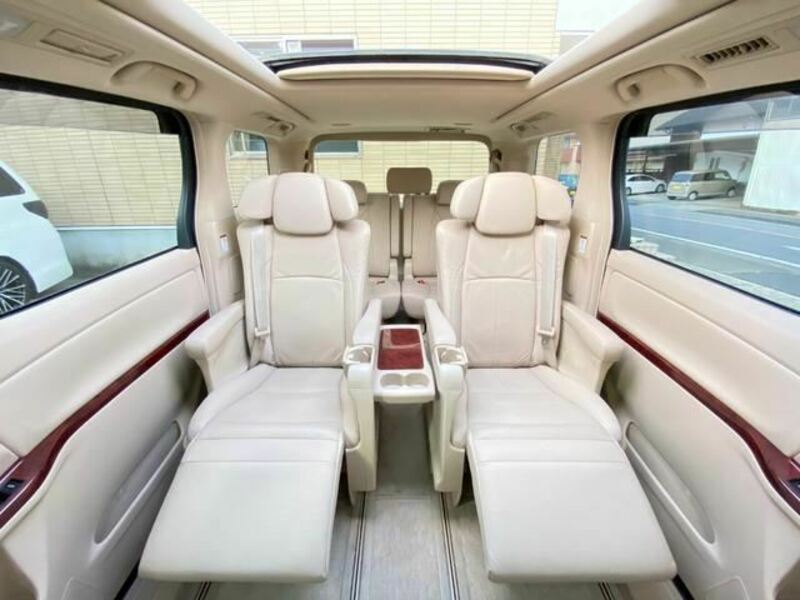 ALPHARD-9