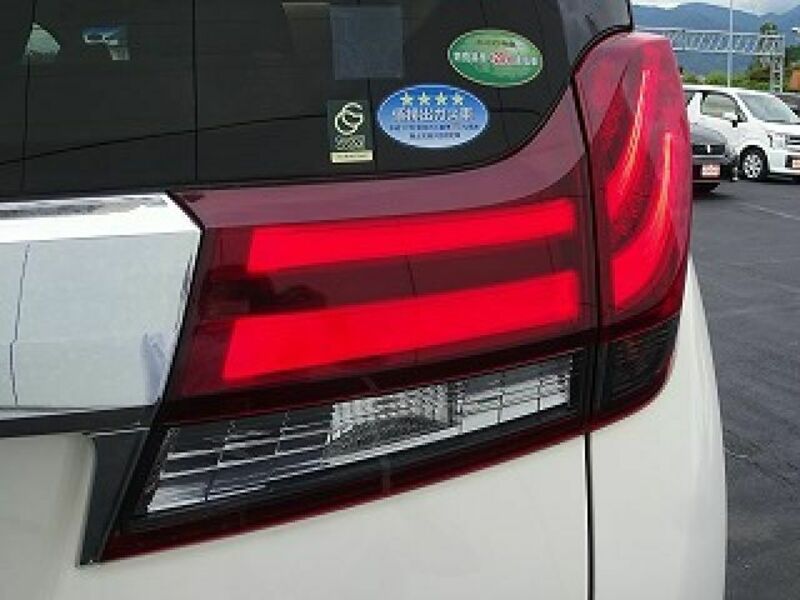 ALPHARD-5