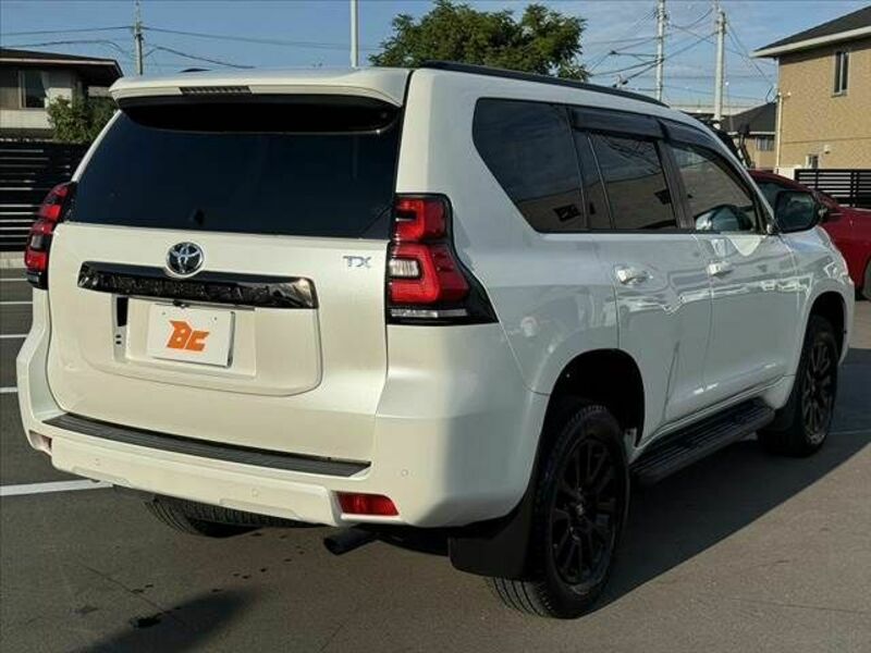 LAND CRUISER PRADO-14