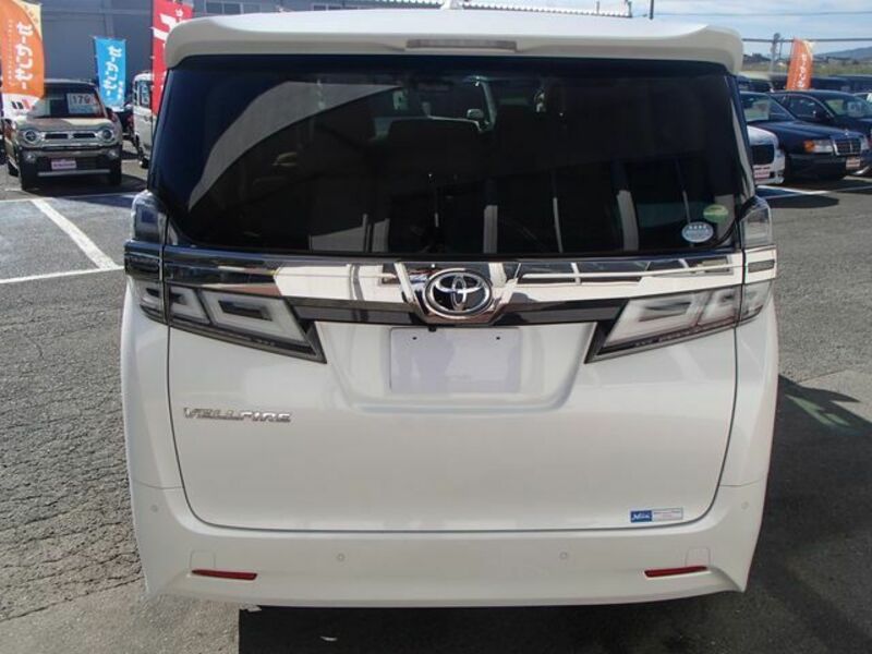 VELLFIRE-4