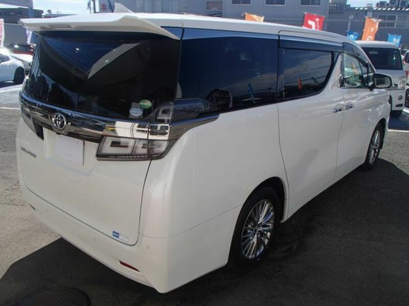 VELLFIRE-5