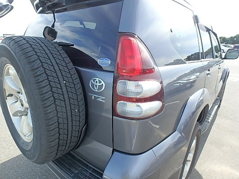 LAND CRUISER PRADO