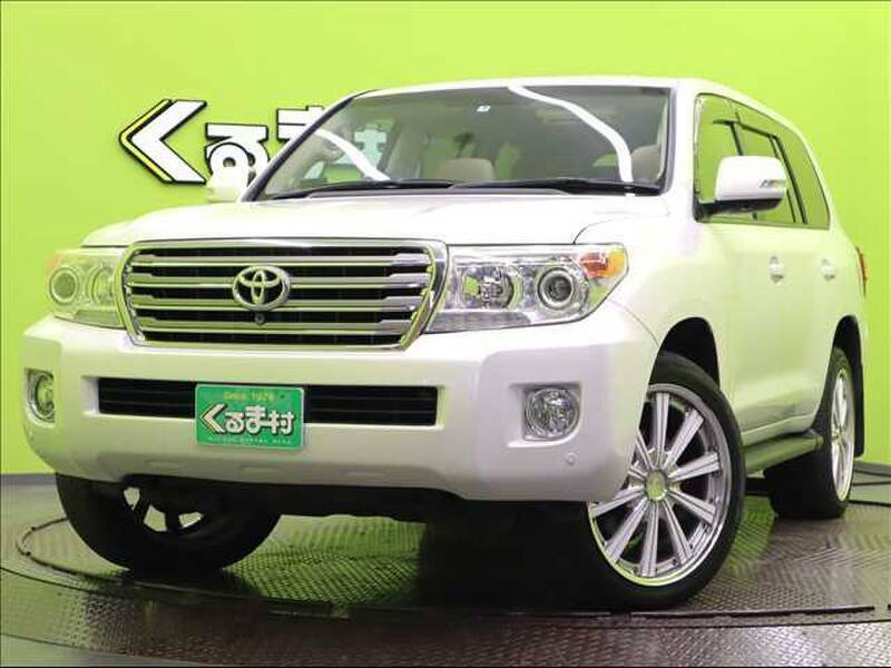 TOYOTA　LAND CRUISER