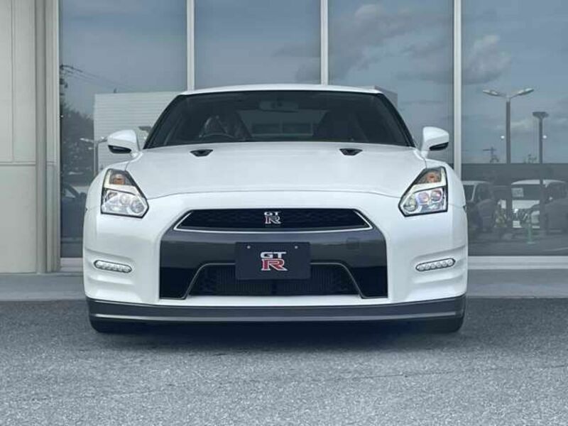 GT-R-1