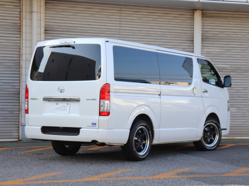 HIACE VAN-7