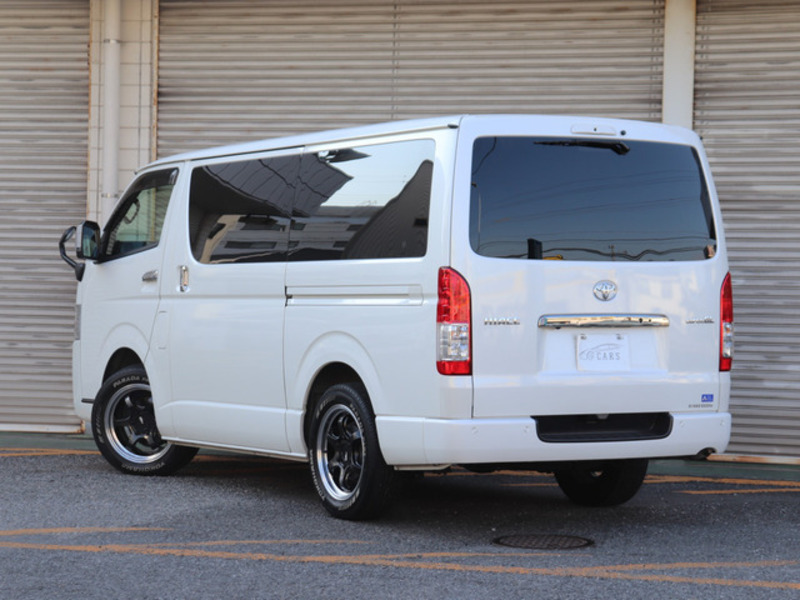 HIACE VAN-8