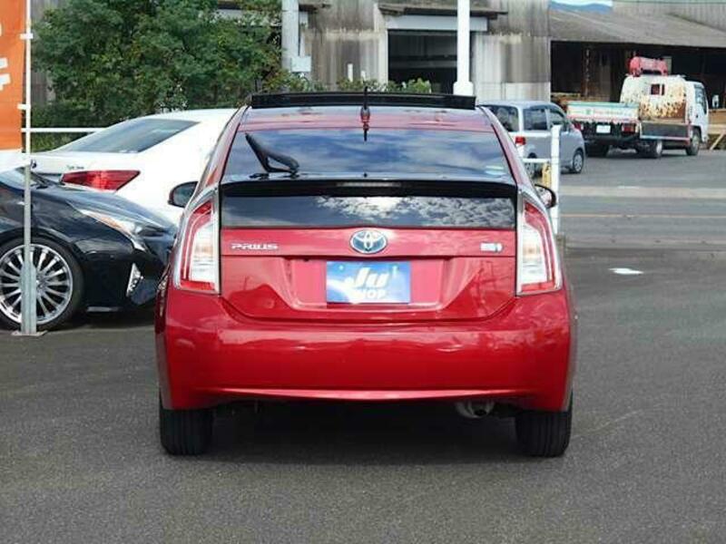 PRIUS-1