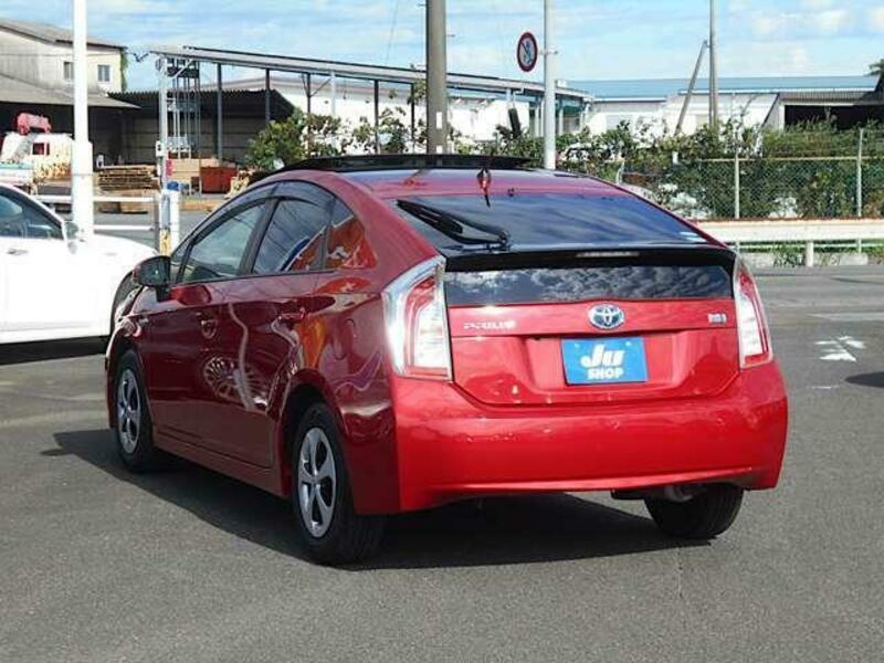 PRIUS-14